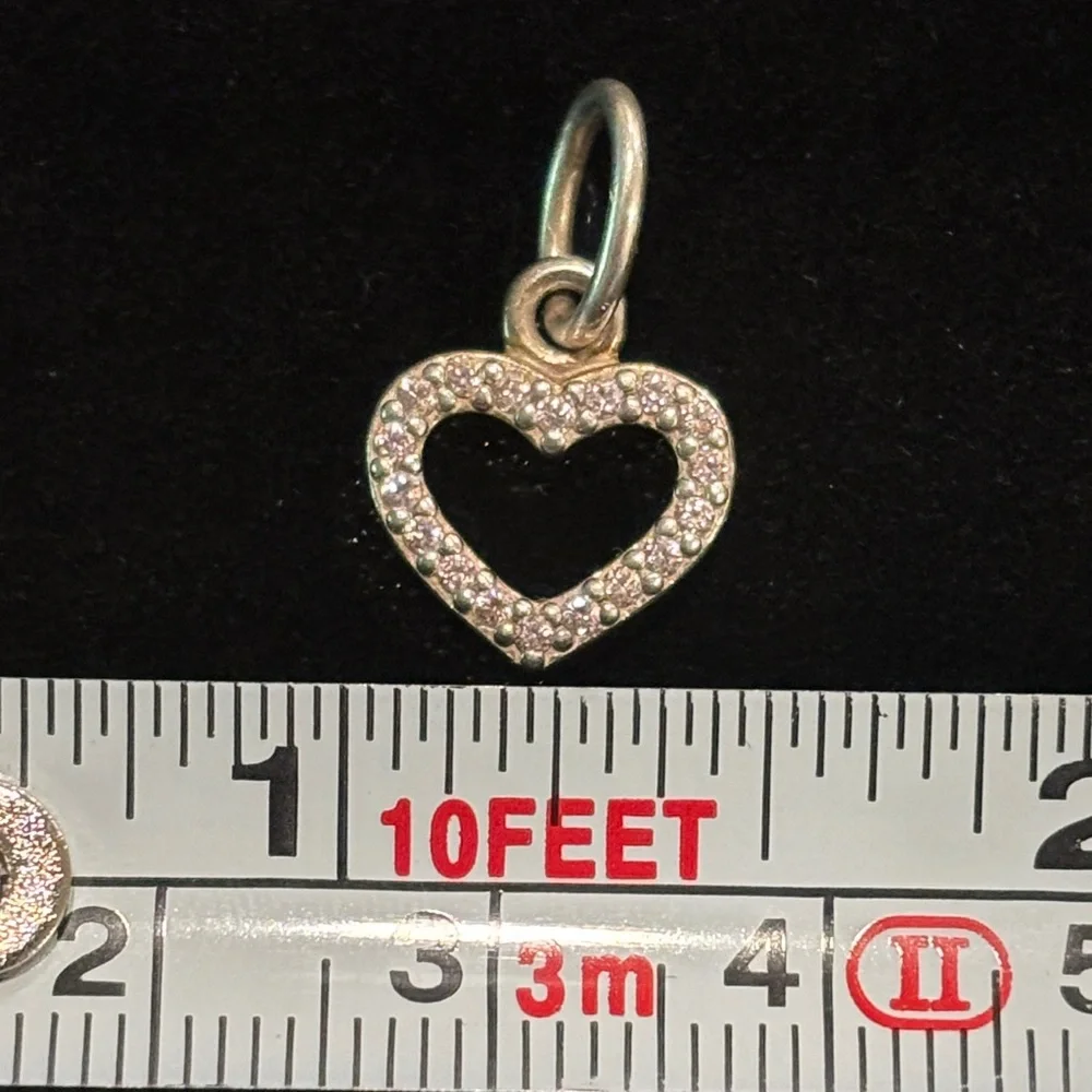 Pandora Elegant 925 Silver Heart Pendant With Pink CZ Accents - Picture 3 of 5